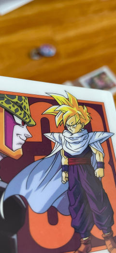 这个亚克力牌算是非手办小赏里比较好的了，比毛巾画板那种好得多