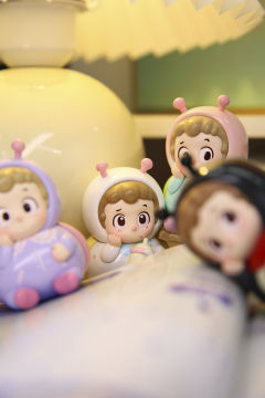 爱灯光的四小只！！
很合理🤔