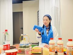 穹顶之下,皆是思念。
类型:草原 现代 情感 沉浸
配置: