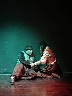 剧忠人开机制本咯!大刀阔斧修改故事内容,提高了结局的深度。