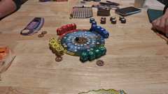 轻量引擎构筑游戏，运气，战术，策略缺一不可！
非常简单直观的