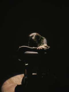 你知道宇宙的真相吗?
我们必须尽快离开这里...
🎼DM