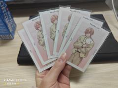 三丽鸥联动我爱惨……
背面和平时的g卡也不一样，一整个可爱起