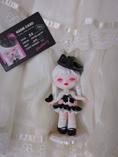 本来觉得一般，到手后还是很有质感的，好看