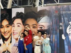 【东方大港】任务剧的一股清流 宝藏演员爱了!
在一个浓浓任