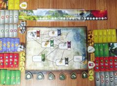 一款体验很棒的二人游戏!
作为《七大奇迹:对决》魔戒版,延