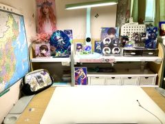 终于敢展示痛桌了，感觉不好看，桌布买小了，后续会换，不喜勿喷