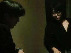霓虹灯下，喧嚣背后。
宁静之前，昼夜无间。
（附排雷指南/无