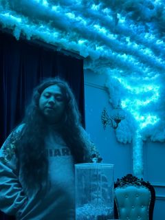 “命运,它并不只代表宿命、枷锁和无力,它还有更多,比如生和希