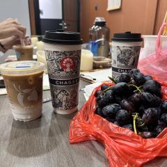 “只要我们往前走，时间定会赋予我们新生。”

时间：9h+
