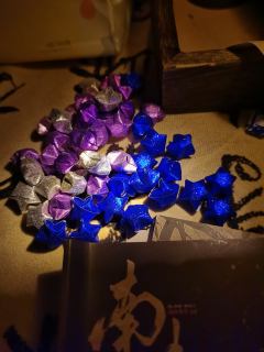 【含剧透】
南墙这个本太有趣了！跟市面上的情感本有些不同，喜