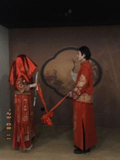 【含剧透】
“人生是接吻并跳入漩涡。”
沈先生，早在初次相遇