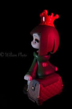 蒂蒂这短发
完美的还原了这个杀手不太冷里的女主Mathild