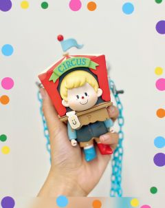 收到了潮玩族的惊喜快递奖品 
激动➕兴奋ing
超级喜欢 太