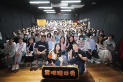 香玉!我亲爱的香玉!
五一的时候在合肥看了唐香玉的专场,我是