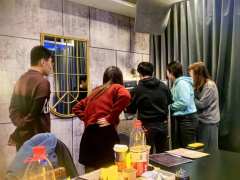 『无声之海』—— 青丘·沉浸剧社
🌟 演艺人员:
✨