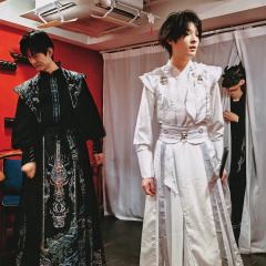 “九尺高台睨天下,情动一人悯四界。”
📍本场演绎人员: