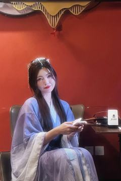 对不起,这个山月叹被我打成还原本了……
山月叹落地口碑不错