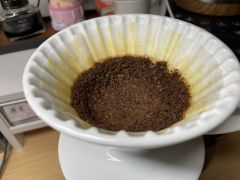 研磨：m47 3.8
水温：93
滤杯：星芒
粉量：16g
