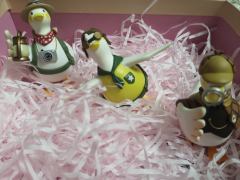 侄女从小喜欢小鸭子，从小到大各种各样的小鸭子玩偶都送了好多，