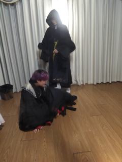 你听到那青鸟的声音了吗?
没错,那是玖琰在等着初弦回家了!