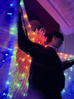 你相信命运吗?你愿意接受你的亲人爱的不是人类吗你?你愿意无限