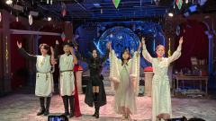 “奥丁之眼选择我成为他的主人”
“我只是想看看她梦里有没有我