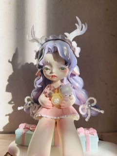 雪鹿真的像是雪地精灵一样~好仙~好piu亮~