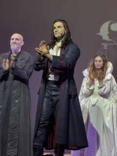 有话直说！剧本烂但是人很帅！
意大利原版音乐剧《卡萨诺瓦——