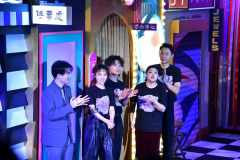 这还是我之前看的那个黎明之街吗?
2024.1.18 开拍!