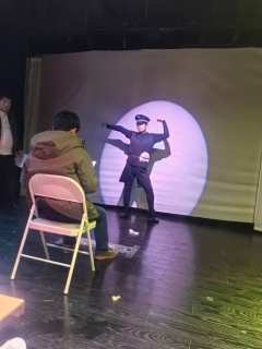 游走于黑暗的边缘,我,就是名侦探!侦探熊!
剧本:真熊假熊系