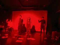 游走于黑暗的边缘,我,就是名侦探!侦探熊!
剧本:真熊假熊系