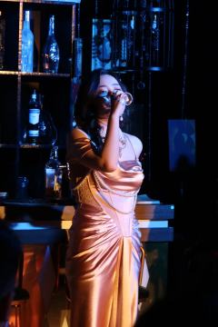 地点：黄浦区国泰电影院香拉廊．浸剧狸互动剧场（进门左转有标志