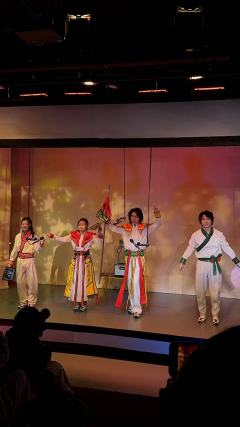 《两不疑》很可爱的声演剧!虽然只有四名配音演员组成,但一人需