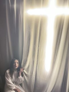 🌟邪恶若焰残秽蔓延,骸骨生花罪爱同歌🌟
类型:惊悚/现代