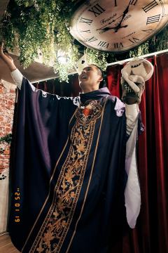 「🪈花衣魔笛手」
“你们,相信上帝吗⛪️”