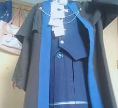 p1是优马叔早期的一条裙子,很校供
p2是衬衫是梗豆与狗哥的