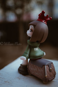 蒂蒂这短发
完美的还原了这个杀手不太冷里的女主Mathild