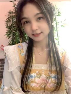 “那一年走过的江湖,已是最美的风景”
“我与万千中,不断与你