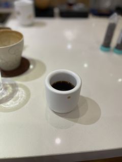 南风咖啡 我真是太爱了
连着两天都去了 哈哈哈
这次喝了一杯
