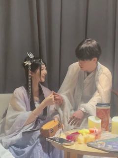 我怎么那么难死!!!
角色:若竹
时长:8-9h
DM: