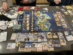 背景:
玩家将扮演一名生物爱好者,一位热衷于探索生物奇观的追