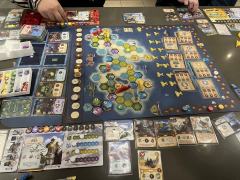 背景:
玩家将扮演一名生物爱好者,一位热衷于探索生物奇观的追