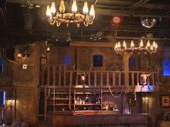 今年必看音乐剧,嘿亚利桑那,下班快乐剧!
🌟故事亮点
故事