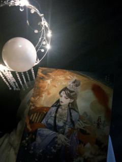 -“你敢同我万劫不复吗?”
-“有何不敢?”
体验角色:月寒