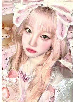 宋雨琦头像
最后一张可爱爆了！～
#女明星头像#神仙爱豆#绝