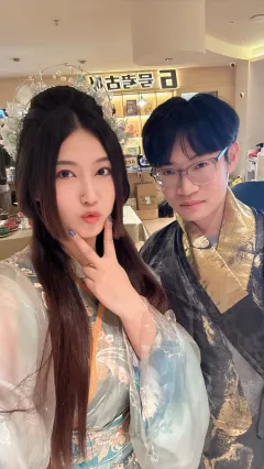 终于进过传说中的鬼塔了。
类型:古风 玄幻 互动 情感 沉
