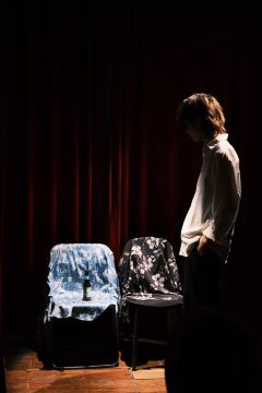 时长：10h

类型：互动式情感演绎

人数：4女2男（也可