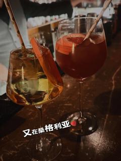 游刃有余的康宁|SNM 43th
沉迷白蛇线
但分裂
是F