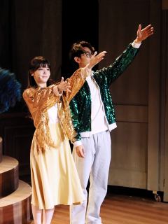 作为紫峰2楼布洛幕驻演新剧,小隐婚沿用了不少小酒神演员的同时